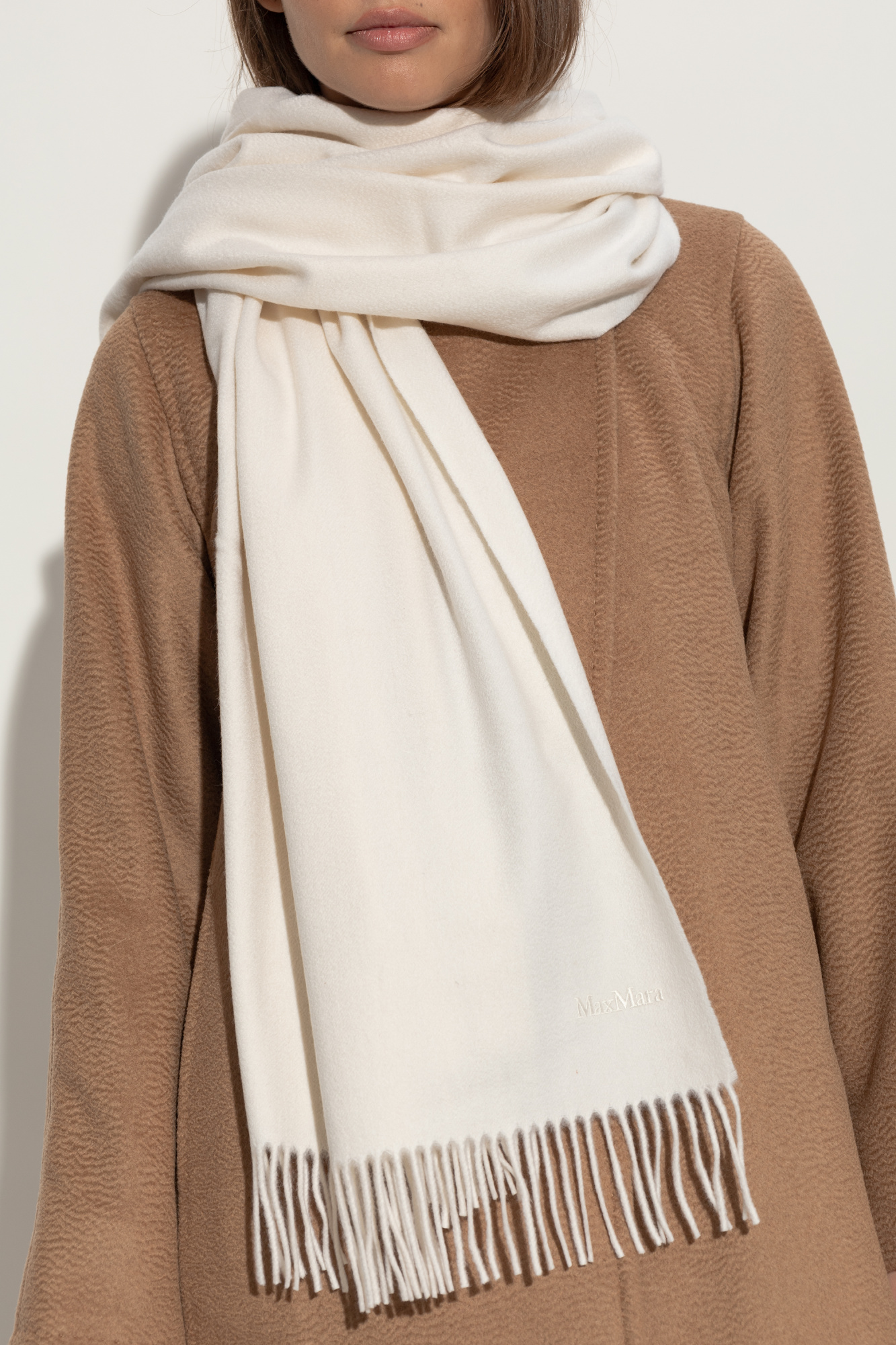 スカーフ MAX MARA Woman Scarf Beige 2514541102600 005 MAX MARA: Scarf woman - Beige | Max Mara scarf 2514541051600